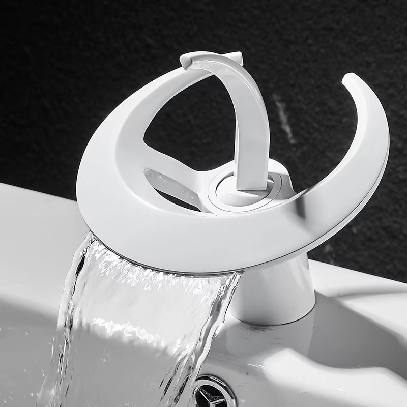 Serenita Basin Faucet - Image 2